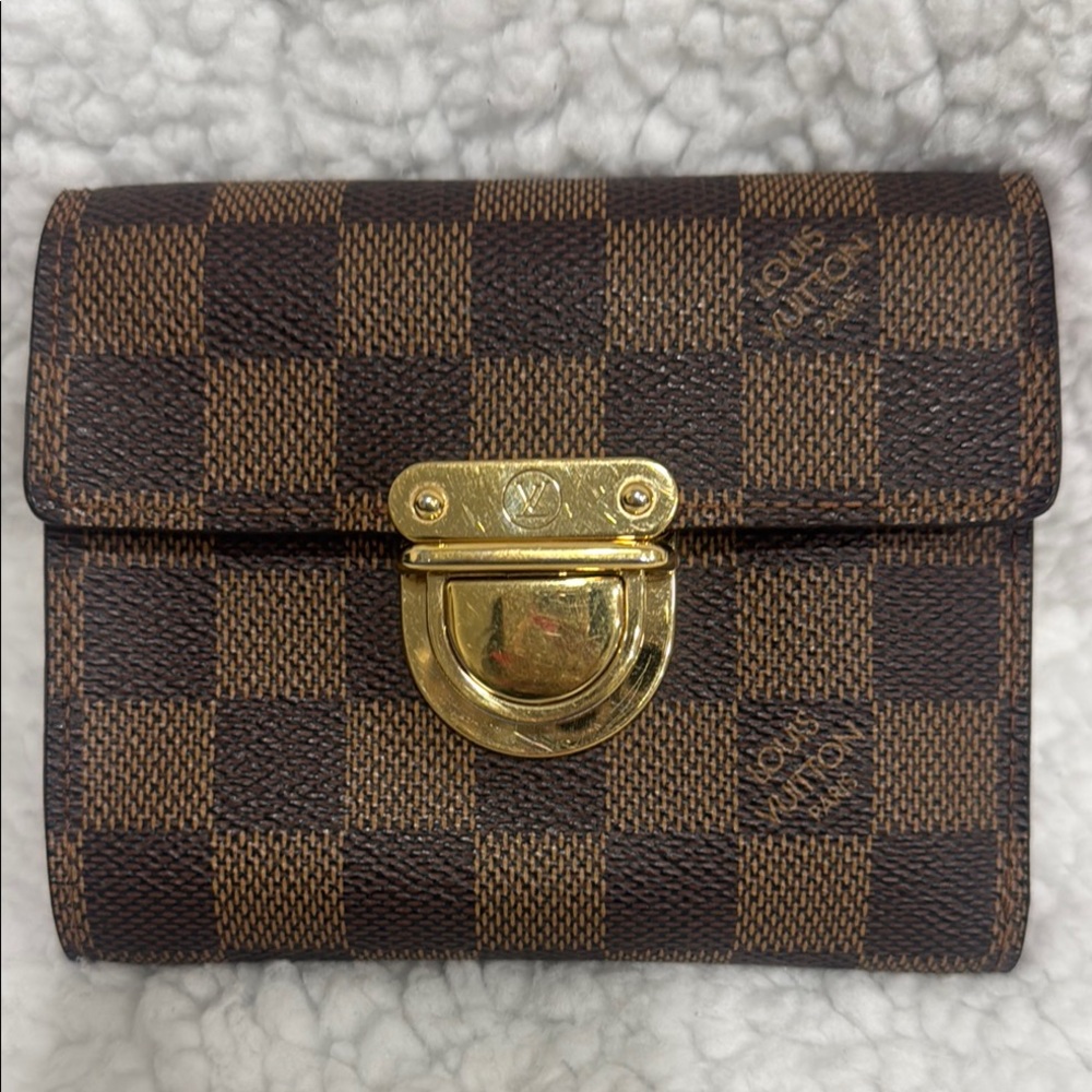 Louis Vuitton Checkered Wallet with Gold Clasp